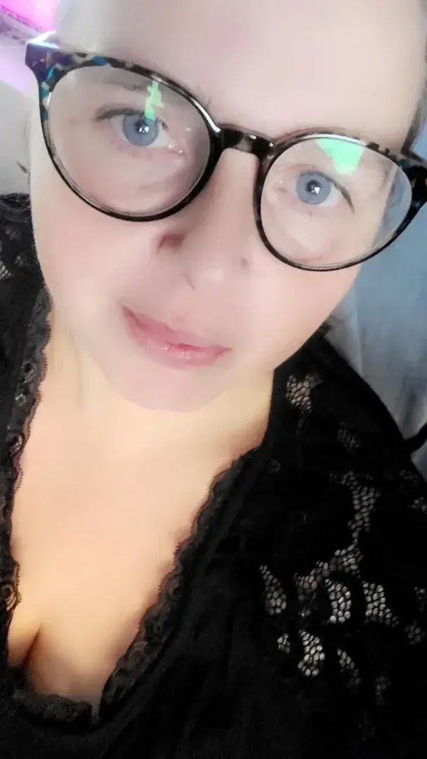 Leak & nude 1 — Mel42-2