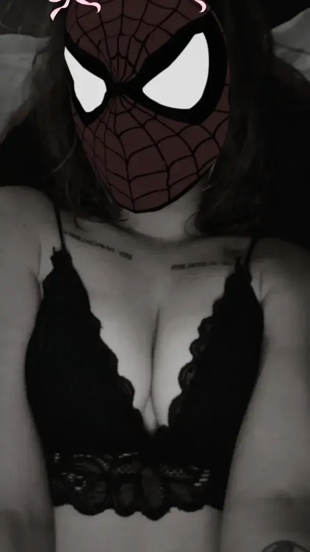 Leak & nude 3 — _Ella22