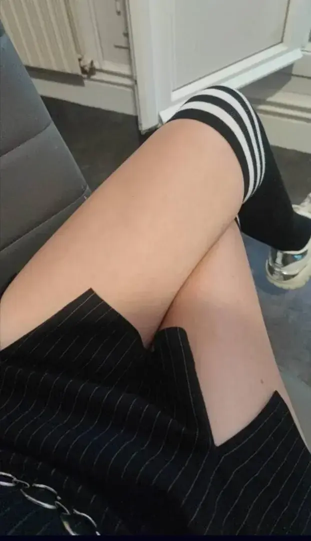 Leak & nude 5 — Mme_brune