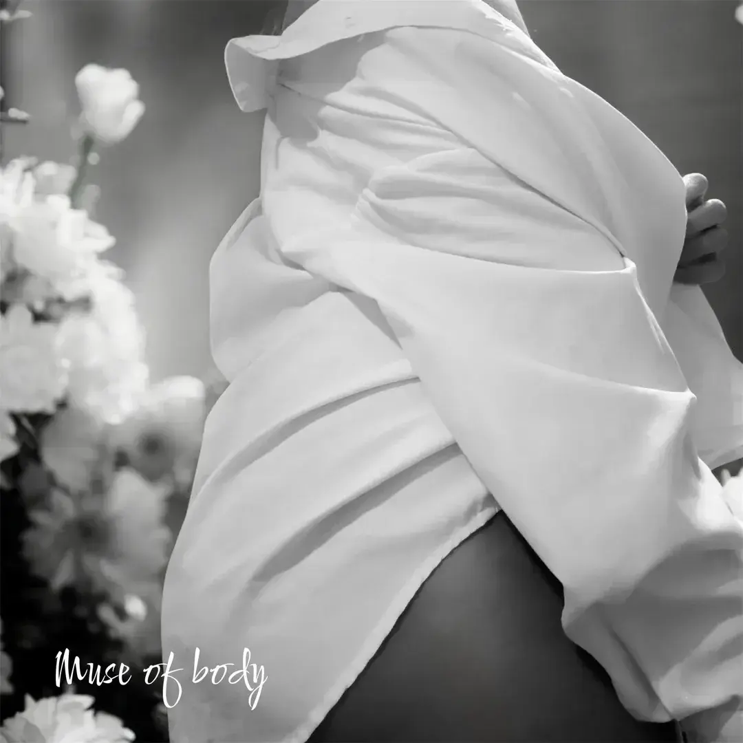 Leak & nude 8 — Museofbody