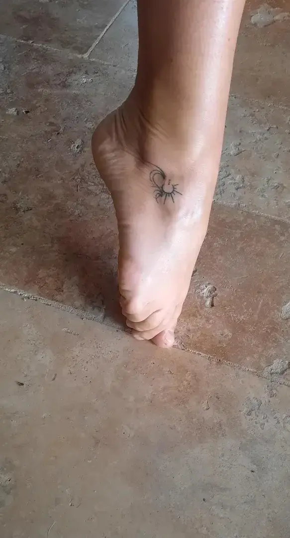 Leak & nude 1 — Cld-pieds