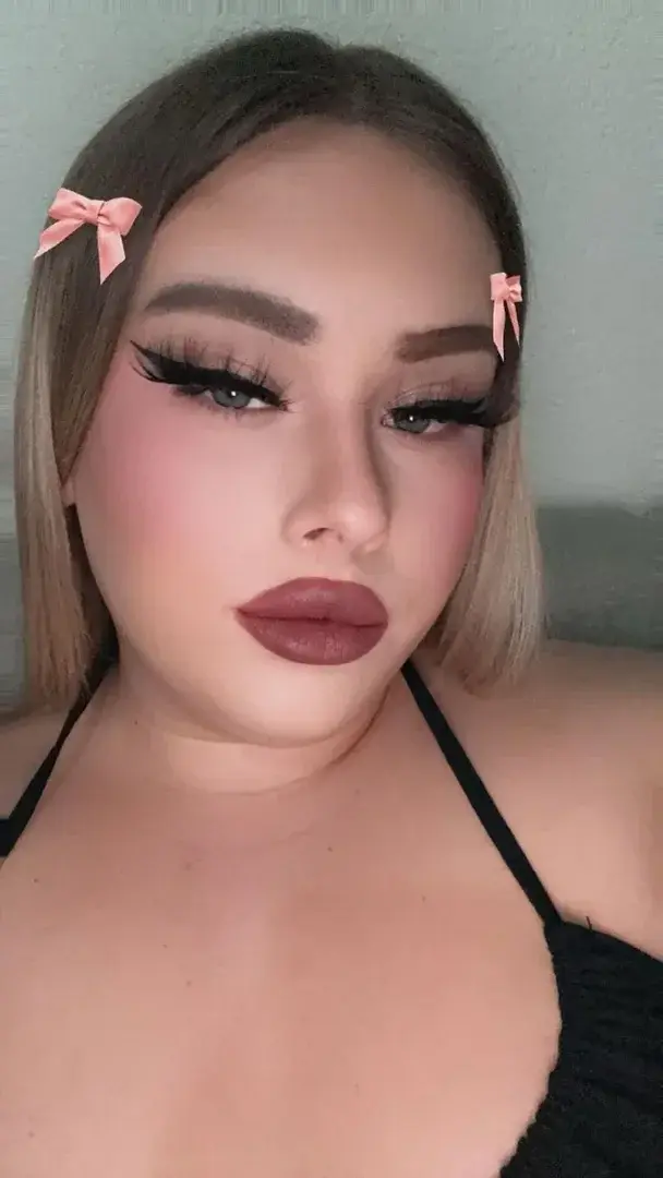 Leak & nude 1 — Emma02_3