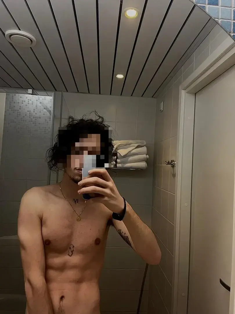 Leak & nude 4 — Just_duc