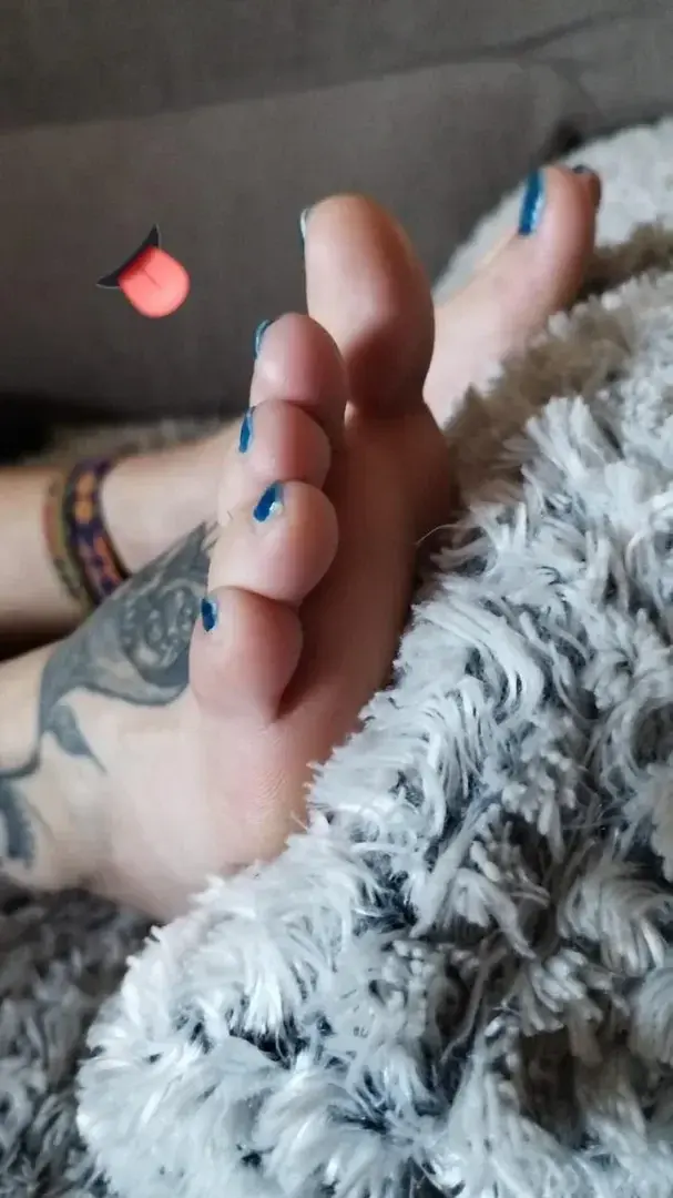 Leak & nude 4 — sexyfeeth87