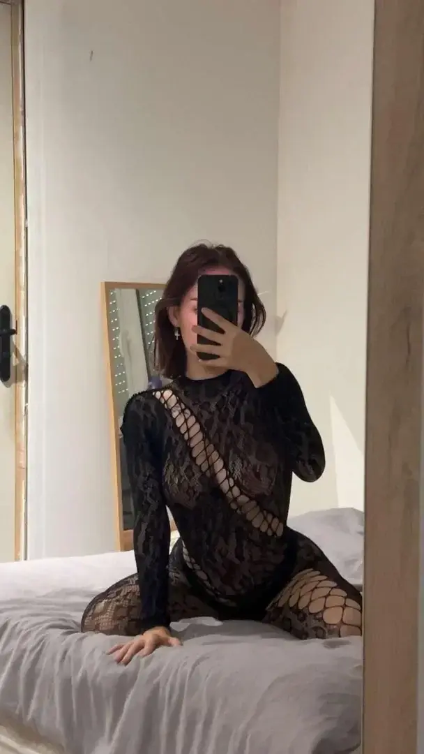 Leak & nude 2 — Julie_cdme
