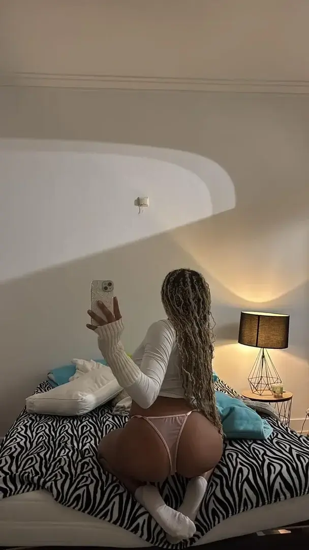 Leak & nude 2 — Lola212_
