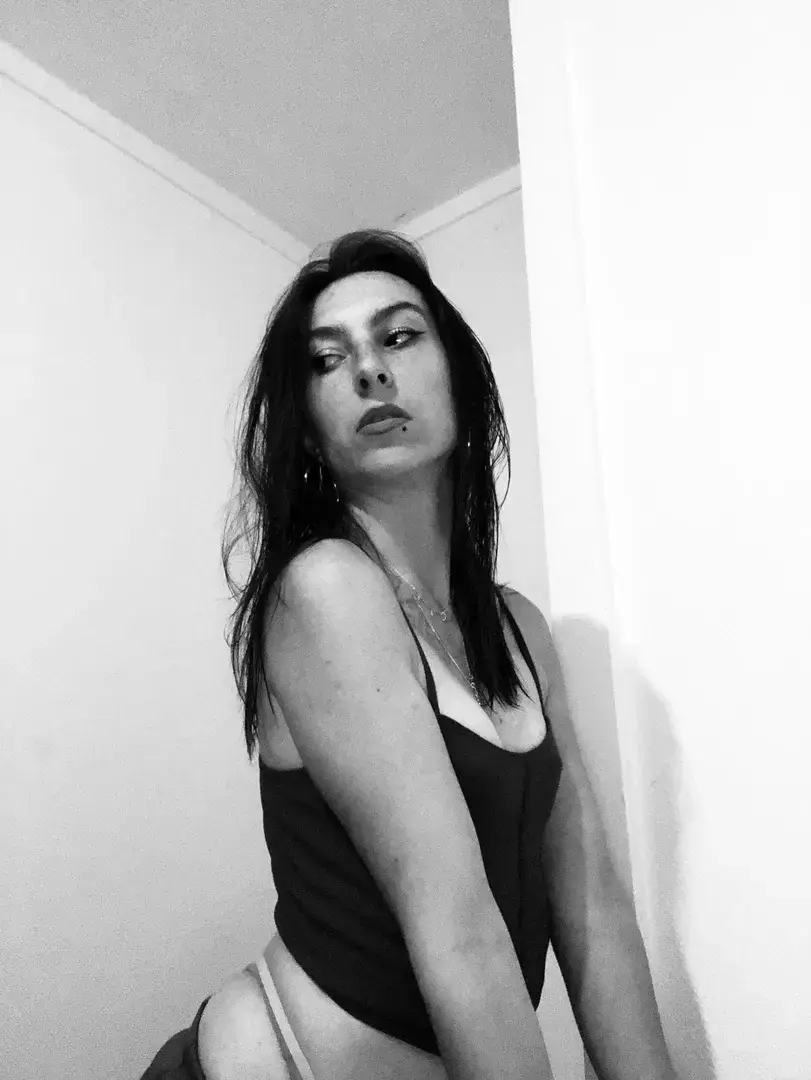 Leak & nude 5 — Madamesexy1