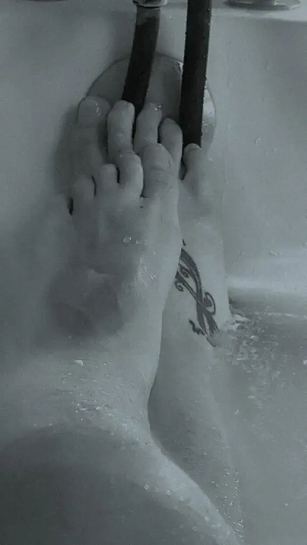 Leak & nude 2 — Coquiiiiiiine