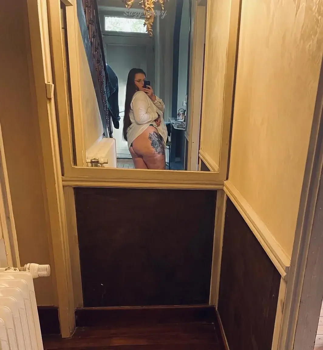 Leak & nude 15 — Suzy_curvy