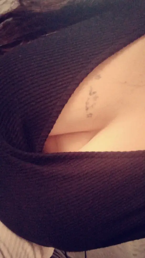 Leak & nude 5 — Linda22s