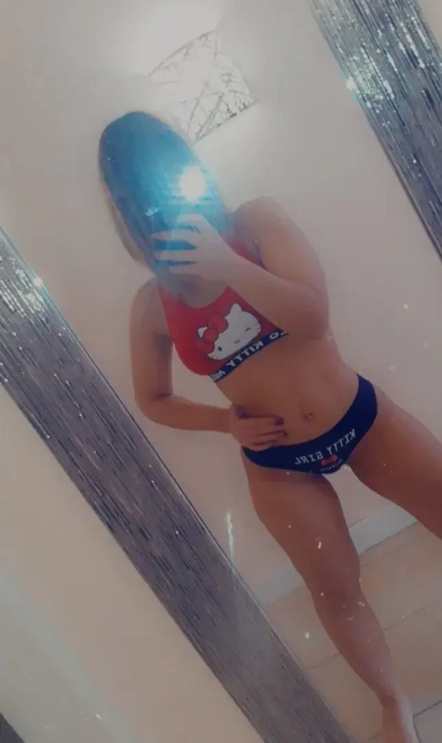 Leafrancaise - Photo exclusive MYM 5 | French Modèles