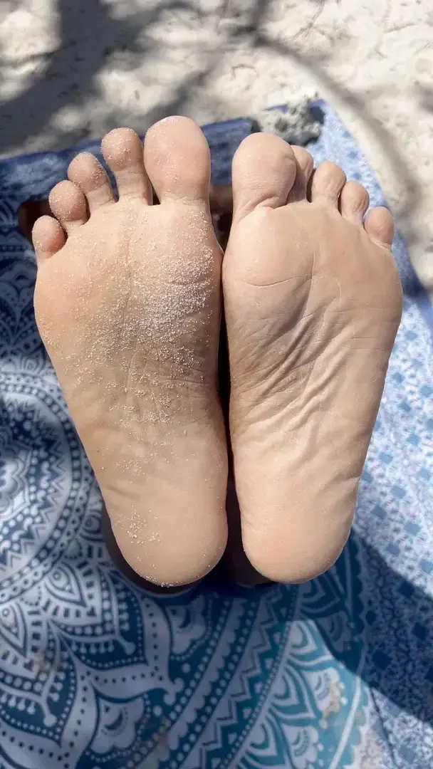 Leak & nude 6 — Neeyatoetallyfeet