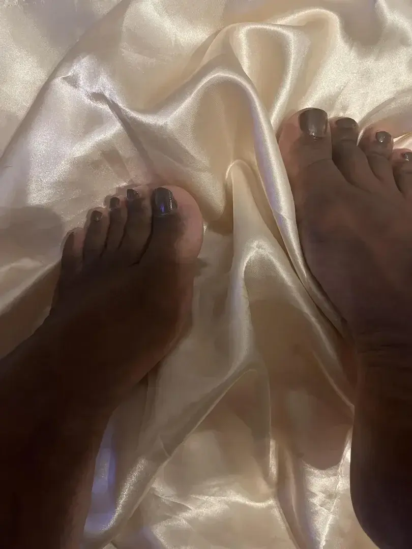 Leak & nude 7 — Neeyatoetallyfeet
