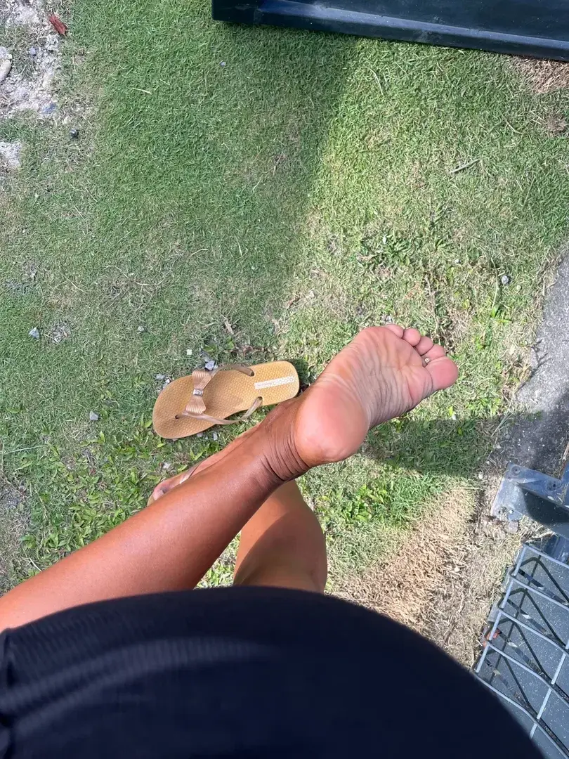 Leak & nude 11 — Neeyatoetallyfeet