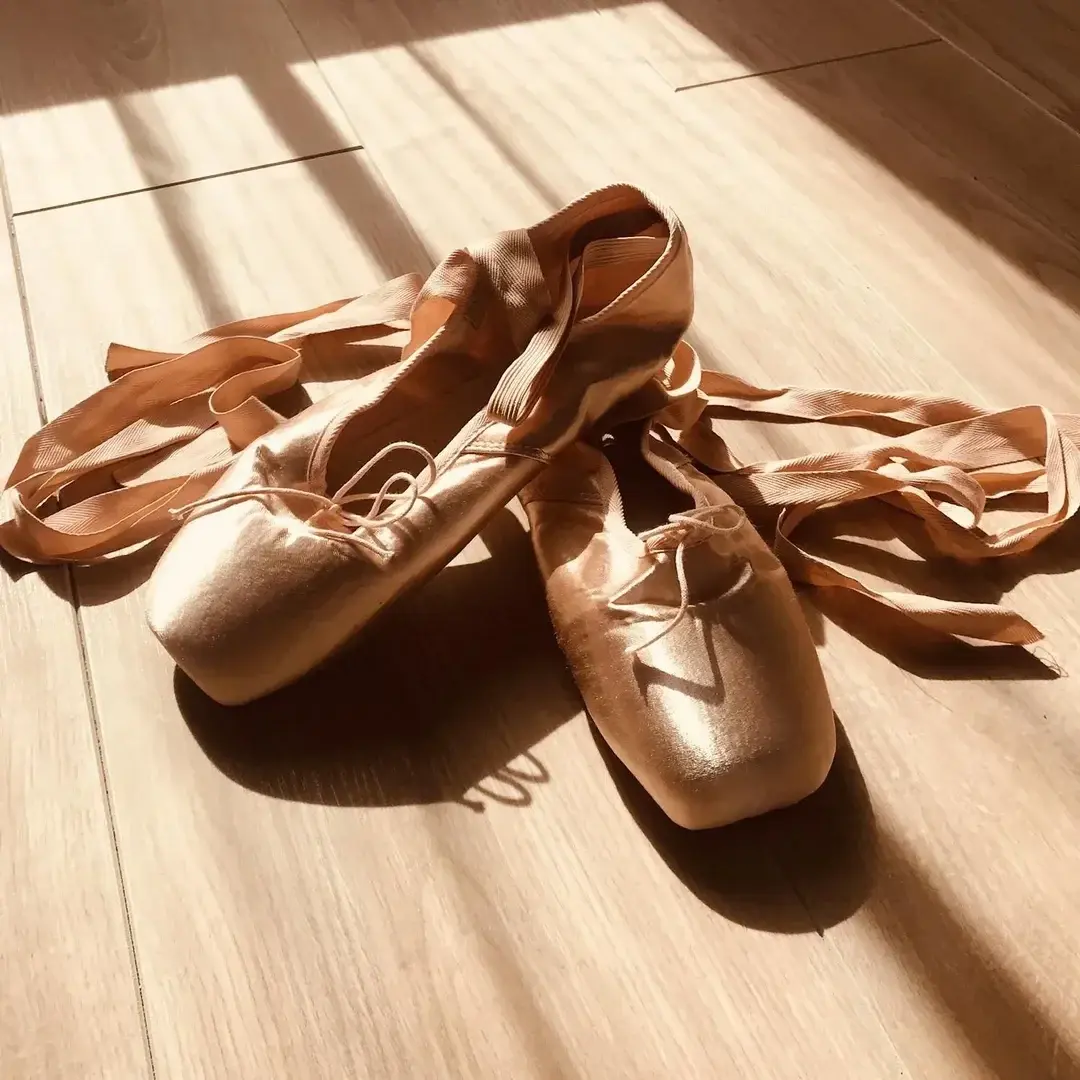 Leak & nude 4 — Pointesdevelours