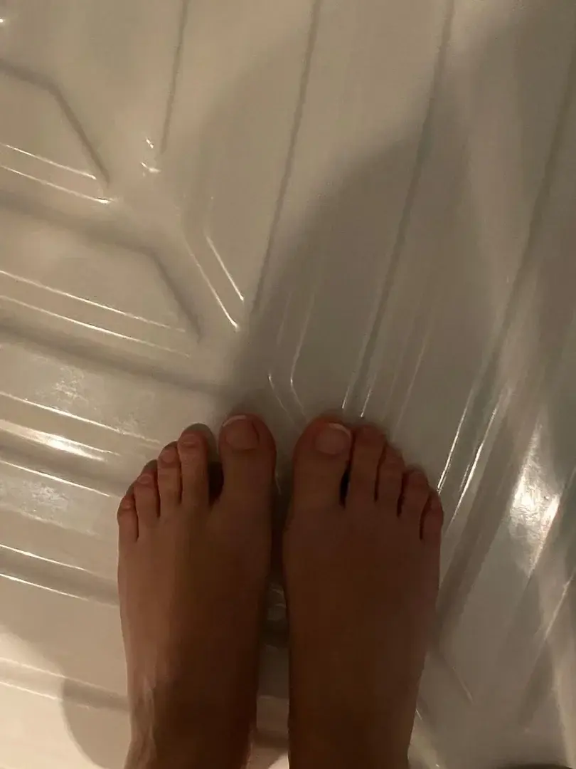Leak & nude 1 — Lespiedsdemiliee
