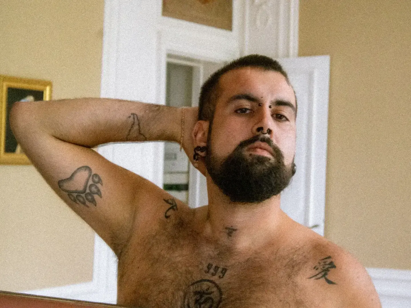 Leak & nude 2 — Monsieurkuma