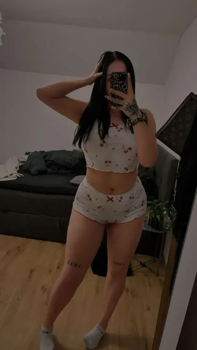 Leak & nude 1 — magda131