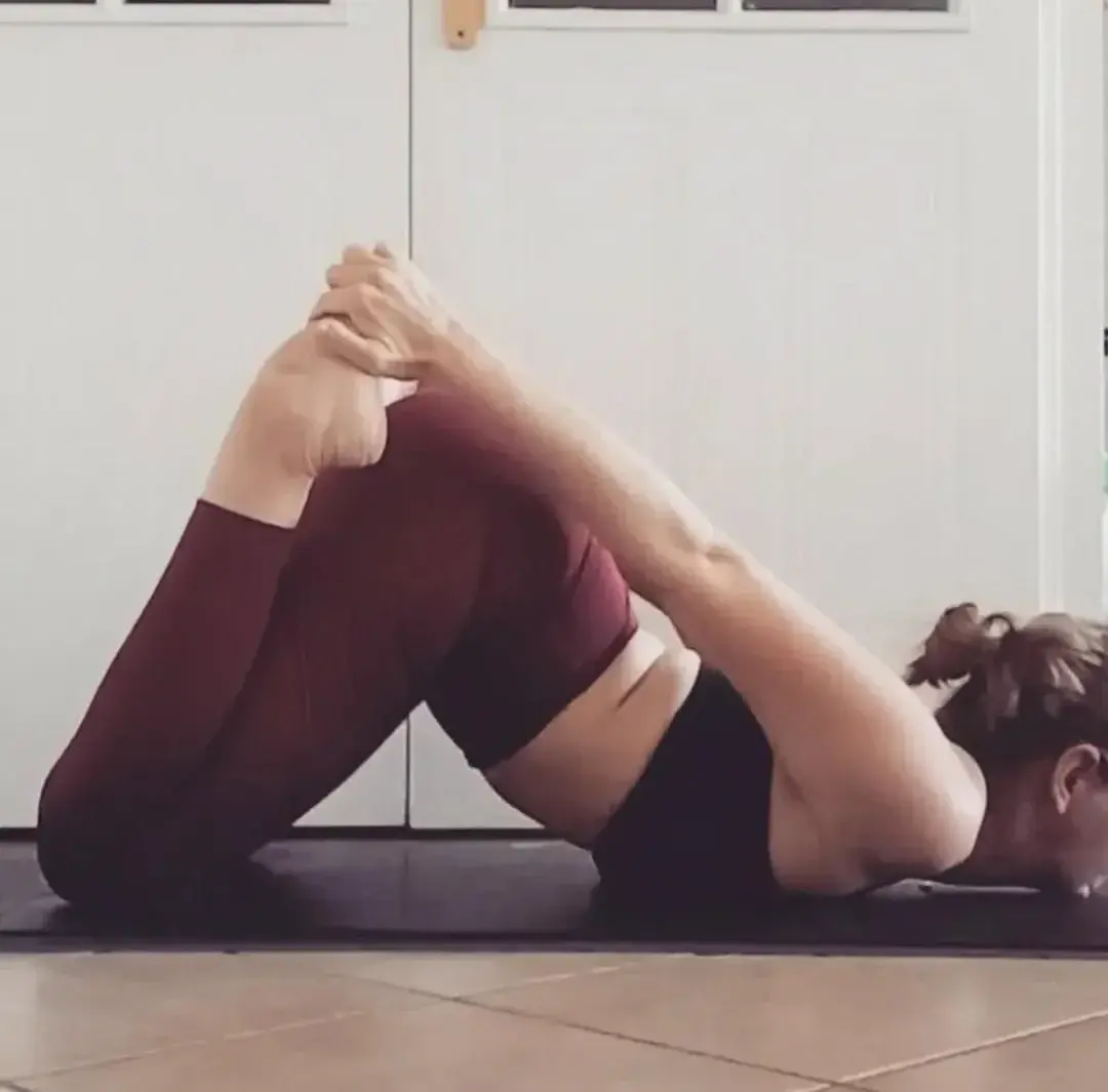 Leak & nude 2 — Yogini