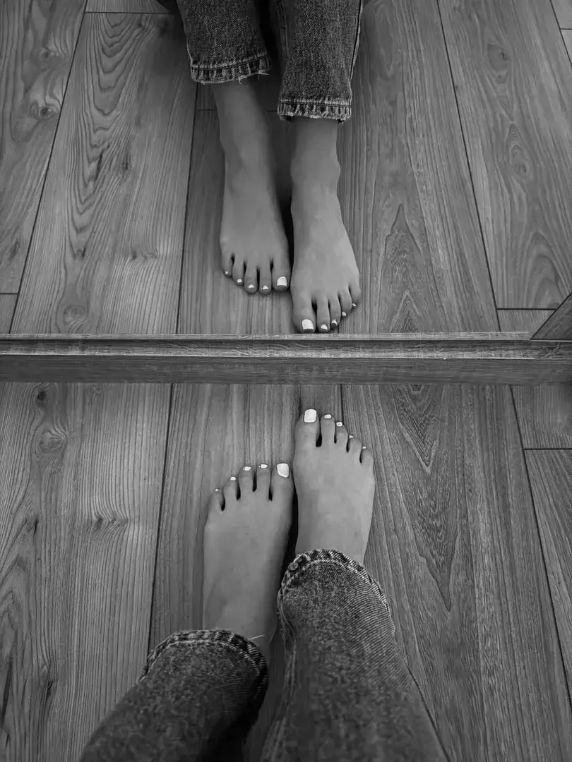 Leak & nude 1 — Joliecheerleader