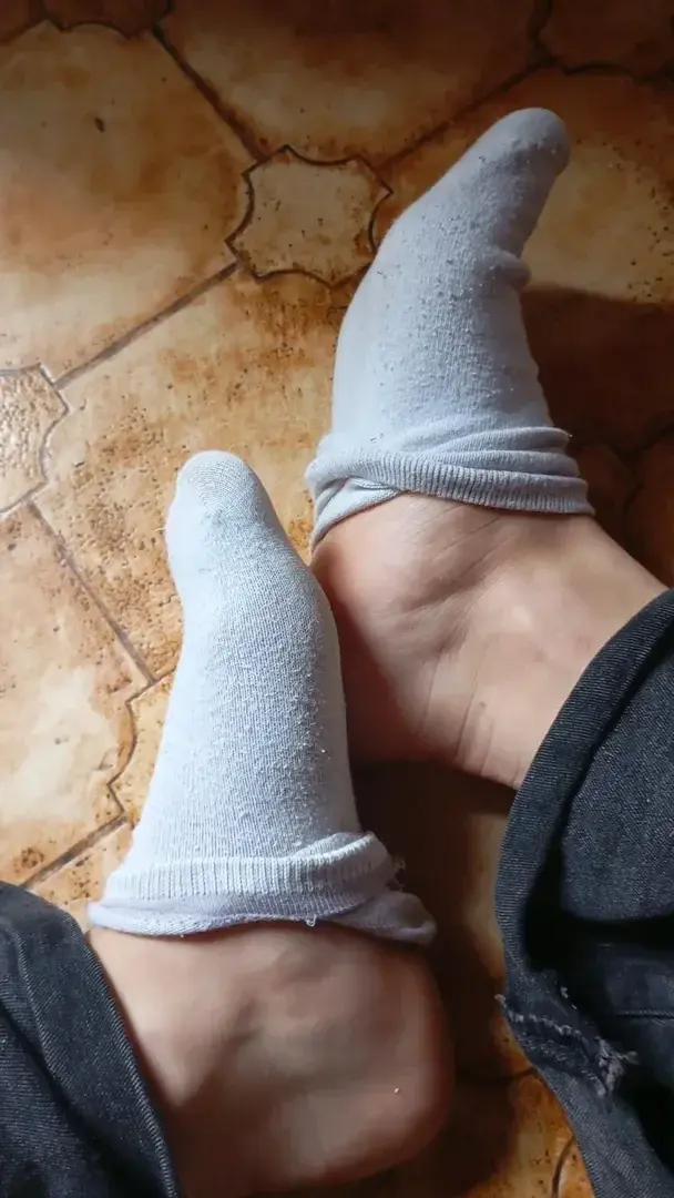 Leak & nude 3 — Mes_petits_pieds_35