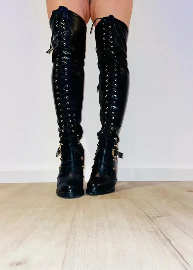 Leak & nude 1 — Princessofboots
