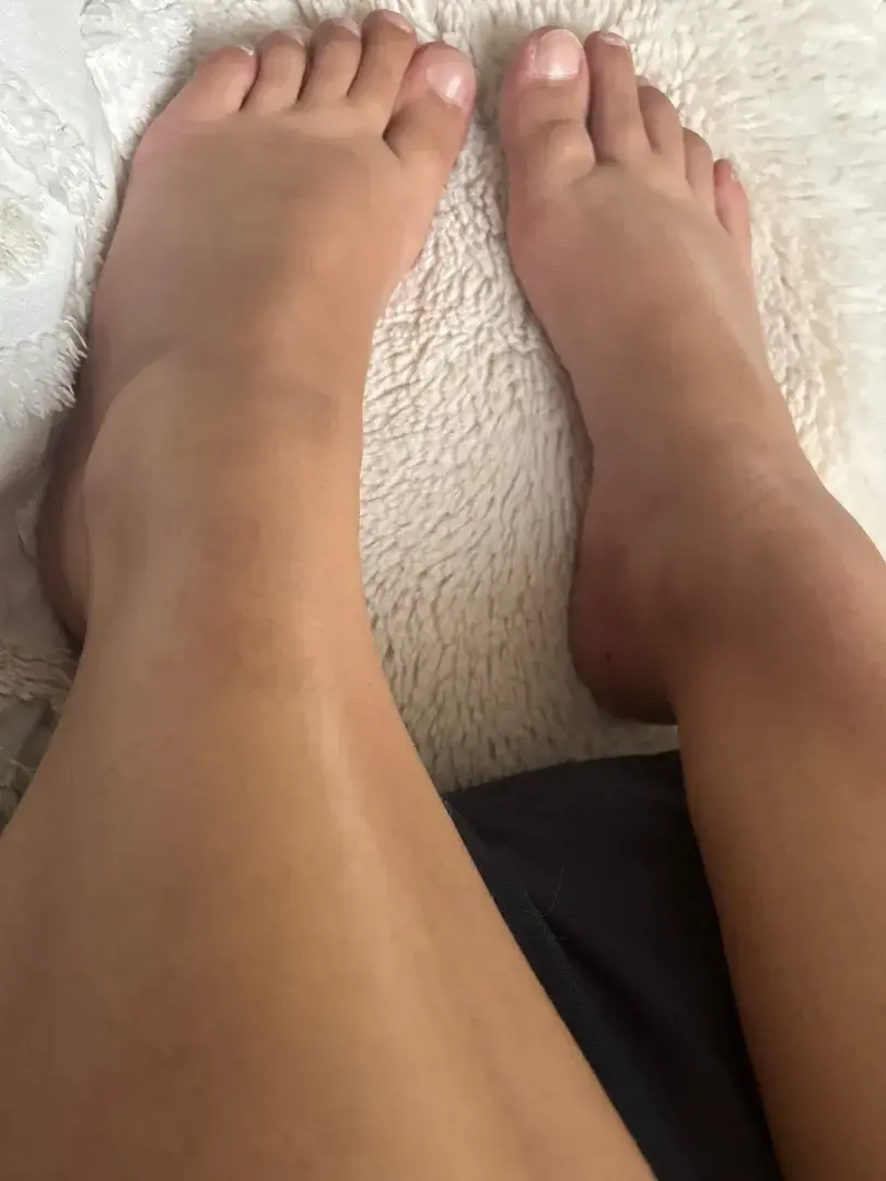Leak & nude 1 — Prendbientonpied