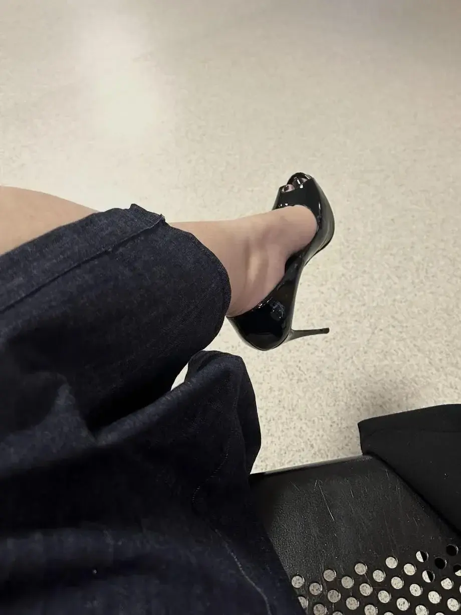 Leak & nude 5 — Feet_heelslexy