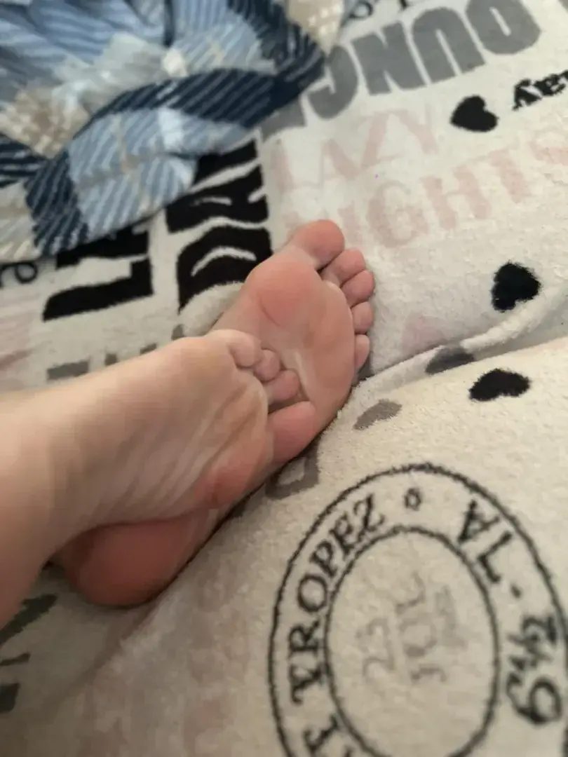 Leak & nude 4 — Sole-obsession