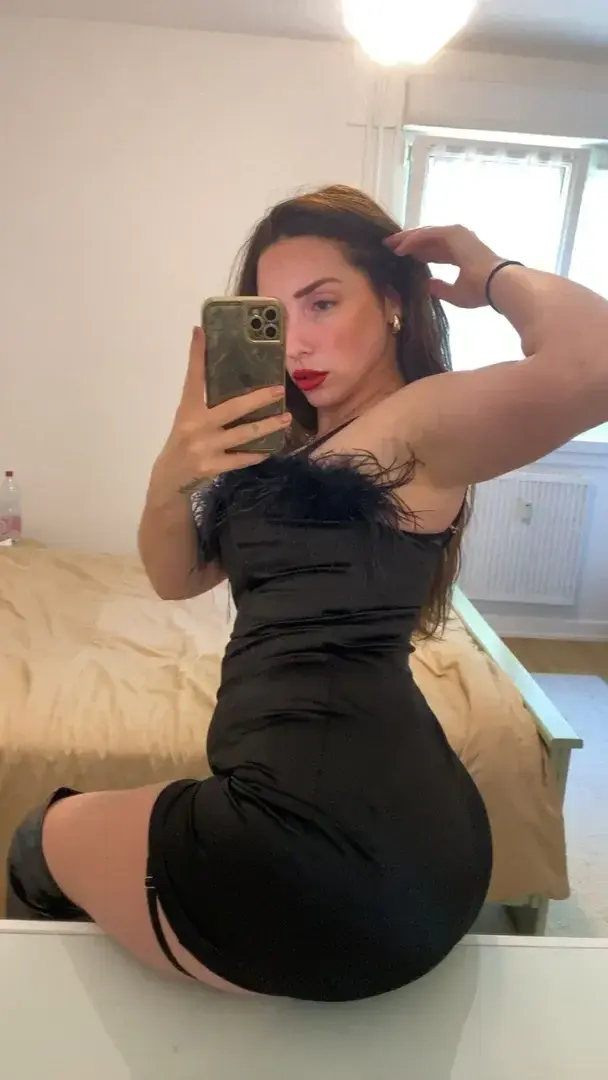 Leak & nude 4 — Annavrtx