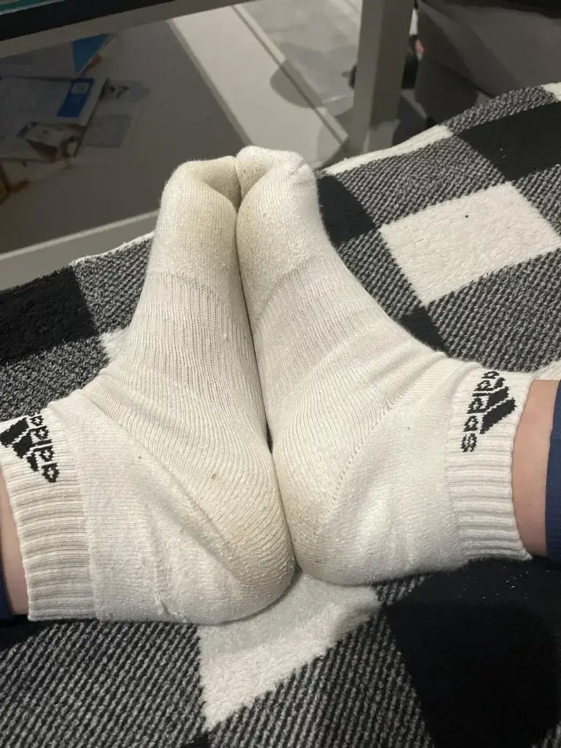 Leak & nude 1 — Prendstonpied0411