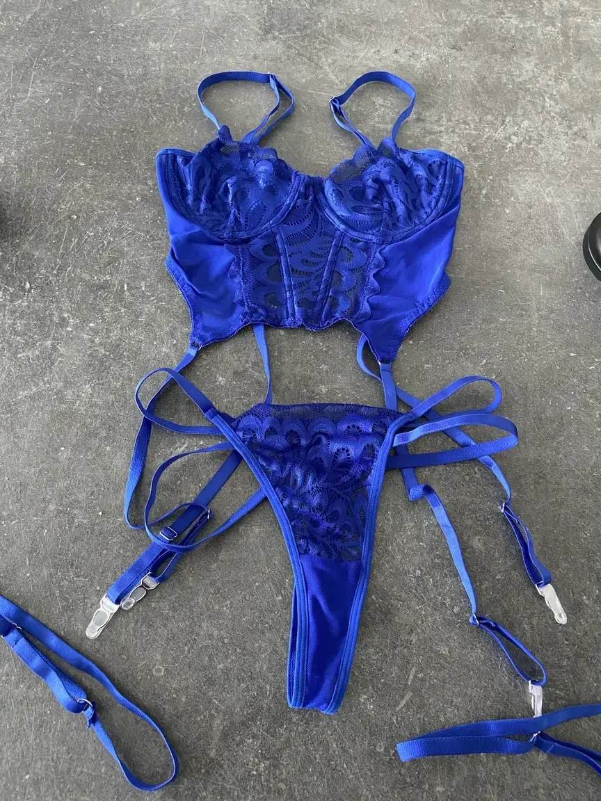 Leak & nude 8 — _lilouuuuuu_