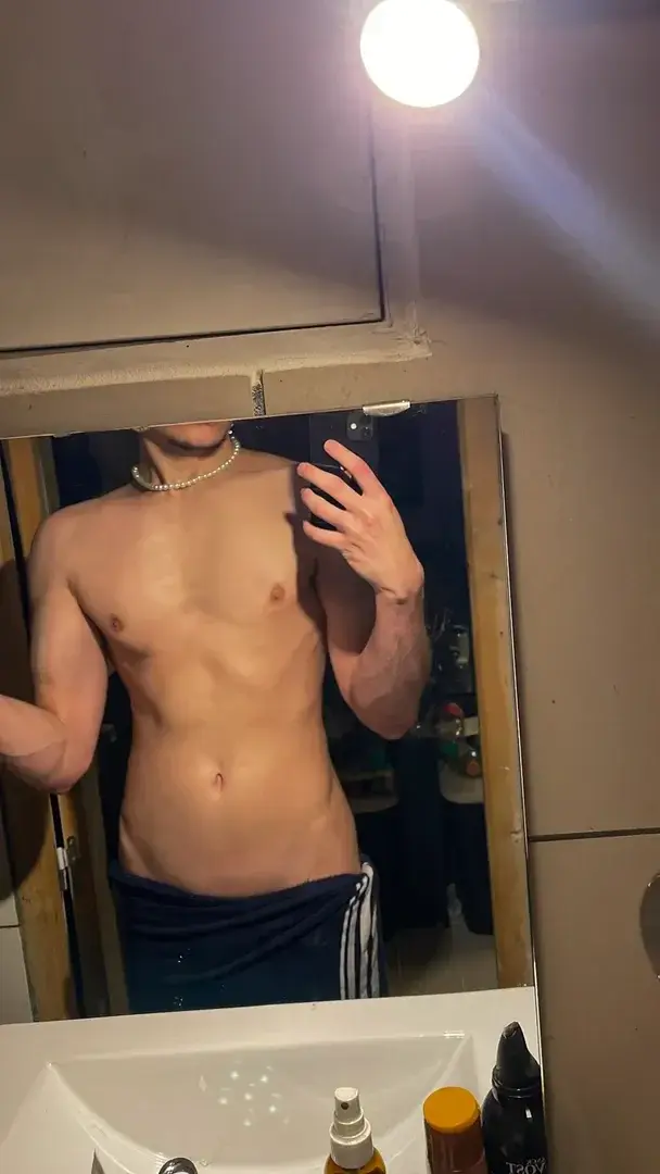 Leak & nude 1 — Peterxhall