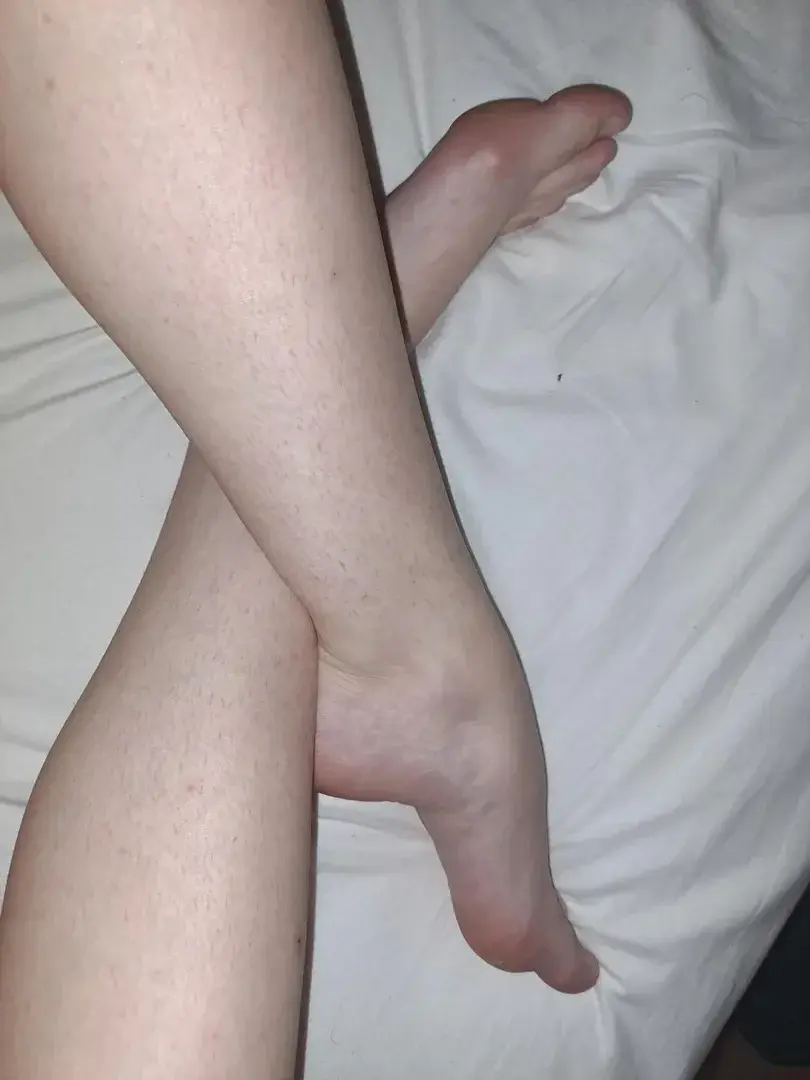 Leak & nude 2 — Feet_dancing