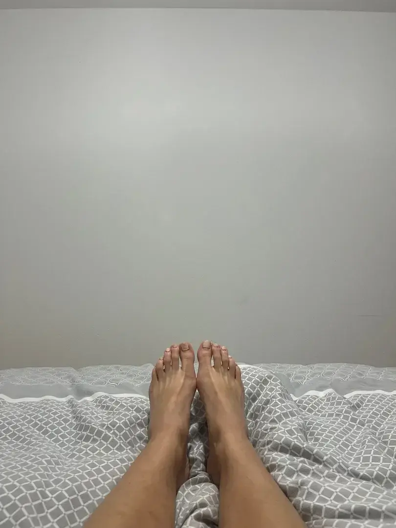 Leak & nude 1 — Feetmilou