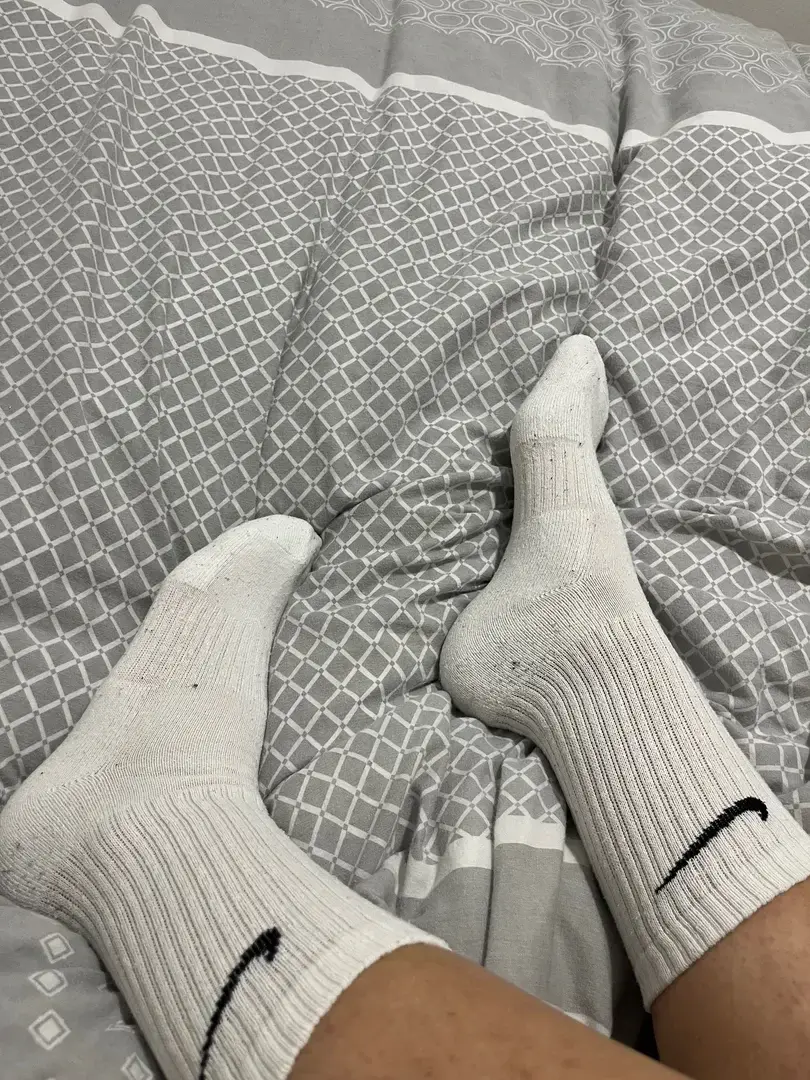Leak & nude 2 — Feetmilou