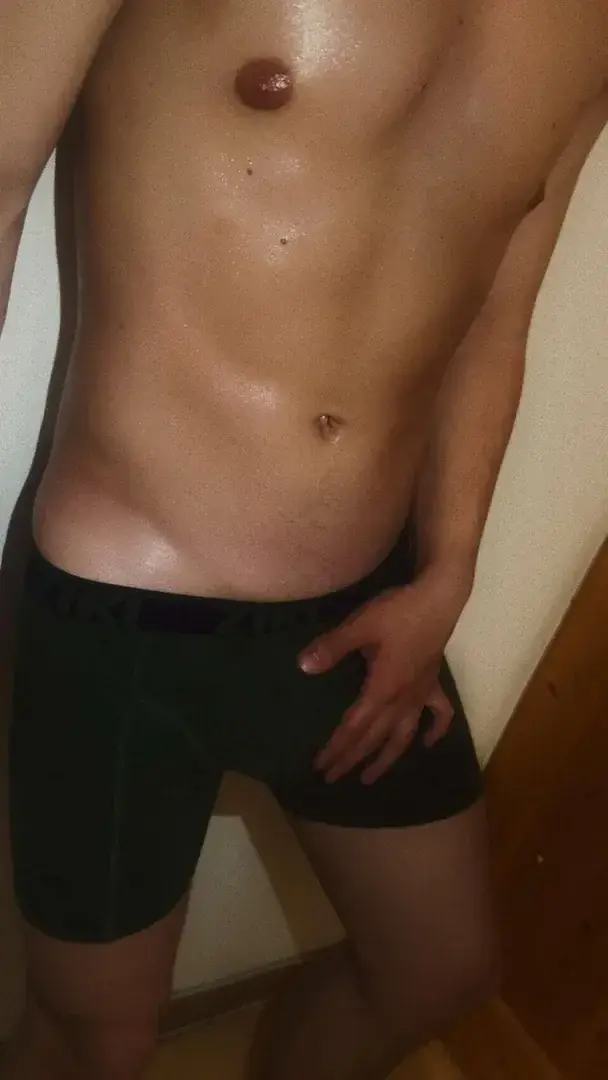 Leak & nude 1 — Pisaco437