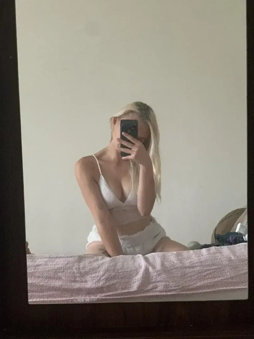 Leak & nude 1 — Melia
