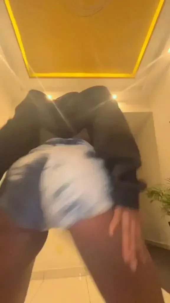 Leak & nude 1 — Tinarvlo