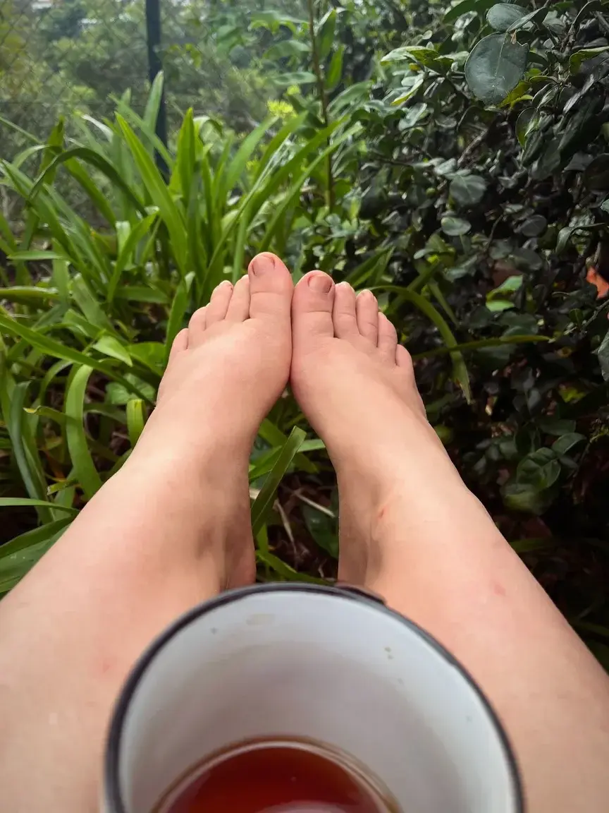 Leak & nude 4 — Scar-feets
