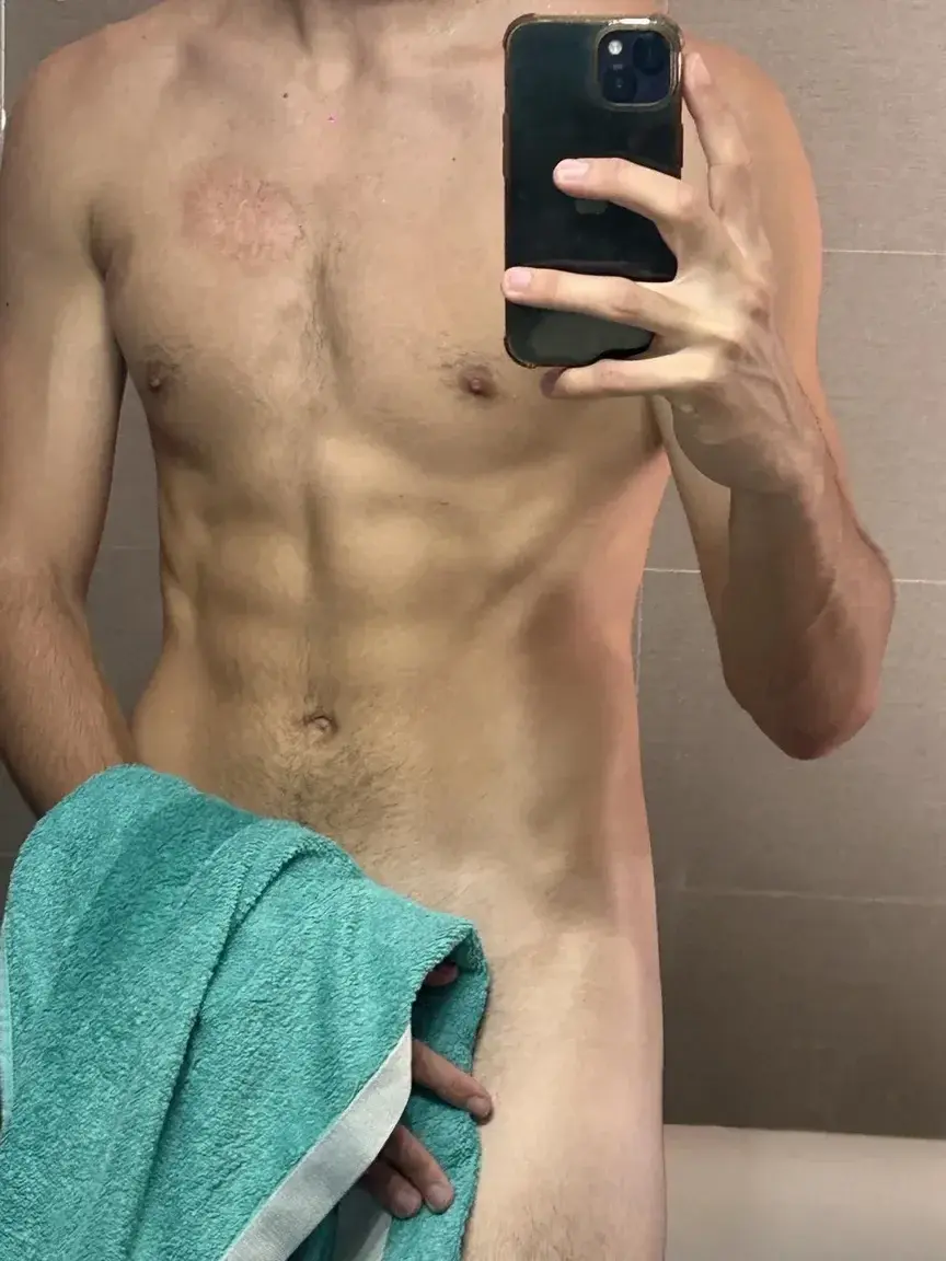 Leak & nude 2 — Barewhispers