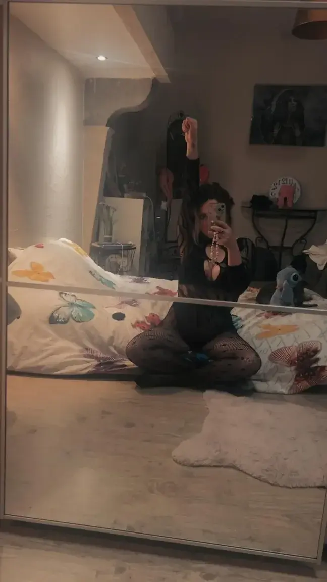 Leak & nude 2 — Louuunaa