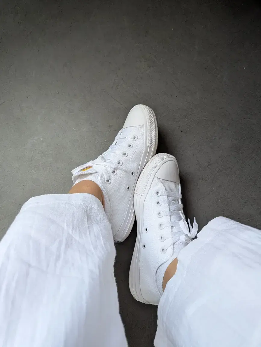 Leak & nude 1 — Feetbydeer