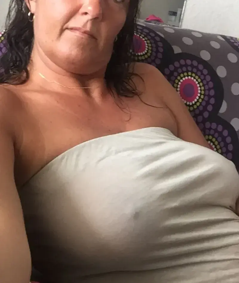 Leak & nude MYM — Odeurdepeche : « Tu ne le sais pas encore mais quelques choses de bien t attend aujourd’hui ….Peut être moi🤭 » (MYM)