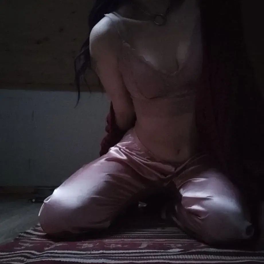 Leak & nude 1 — Sensuelya