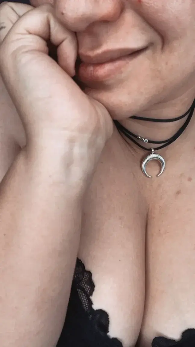 Leak & nude 1 — amandinecurlycurve