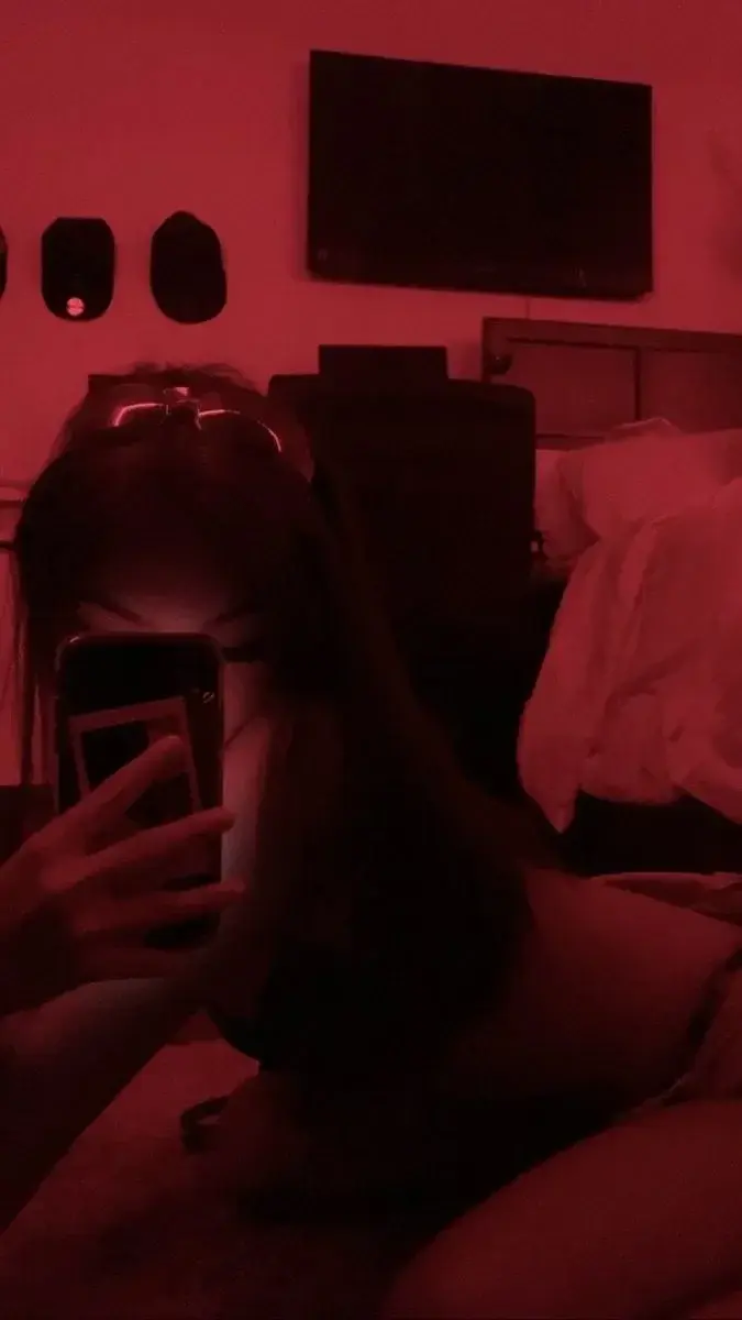 Leak & nude 3 — pauline_99