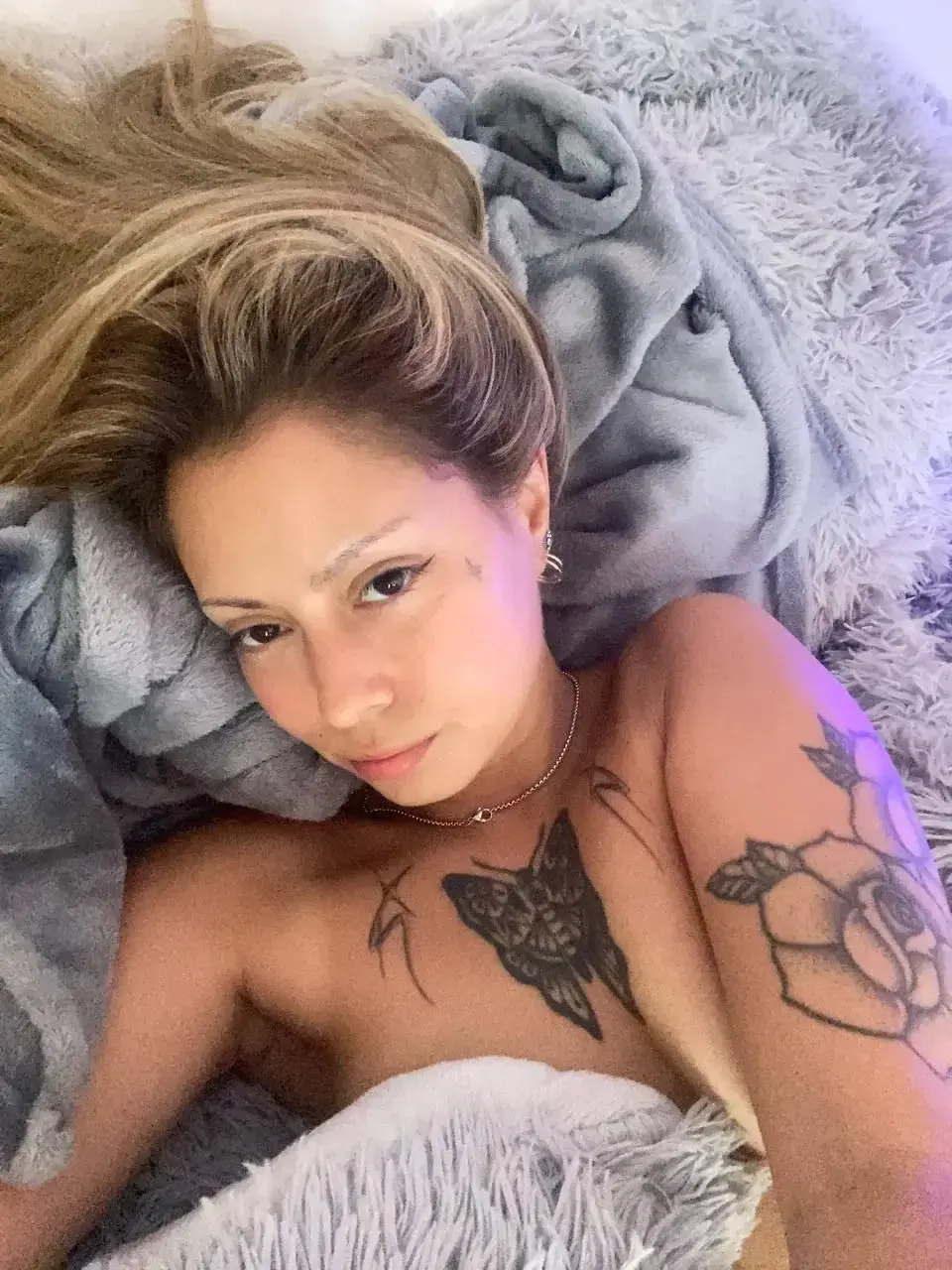 Mon abo est GRATUIT, pas besoin de code.. + 1 🎁 dès ton abonnement 💜