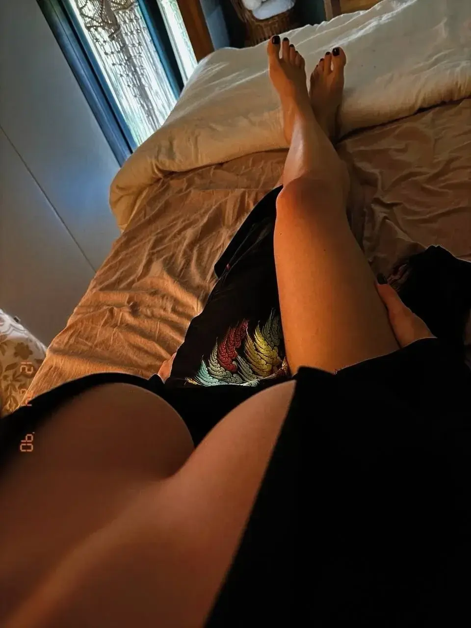 Leak & nude MYM — Eva_pokenene : « Abo FREE, le code : DOUCE (si tu veux papoter..) » (MYM)