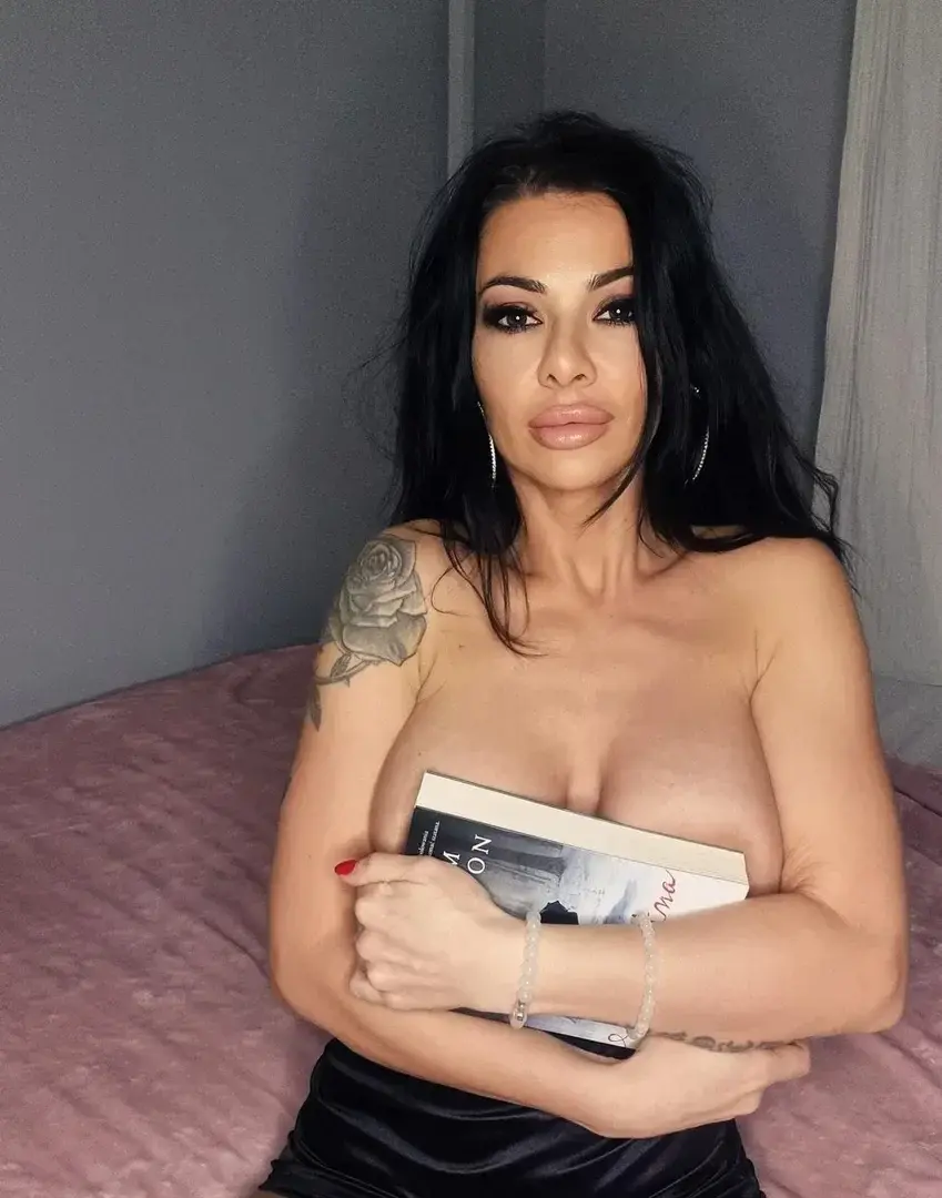 Leak & nude 3 — Monica_official